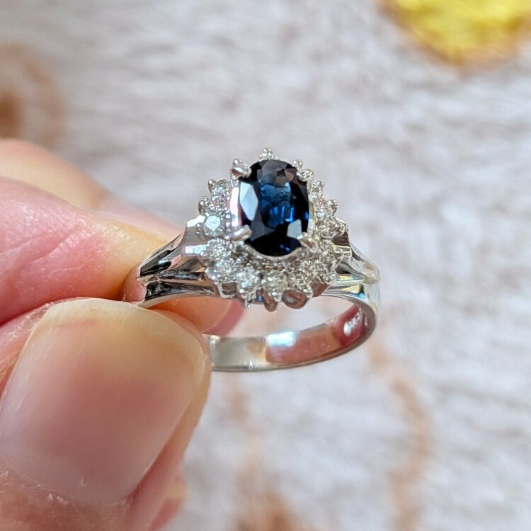 サファイヤダイヤリング（金・貴金属）の商品画像 - 査定依頼日：2026年1月15日 - 最高査定価格：130,000円