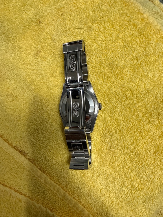 ロレックス エクスプローラー 11427（高級時計）の商品画像 - 査定依頼日：2026年2月3日 - 最高査定価格：950,000円