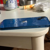 iPhone 13 128GB au（スマホ）の商品画像 - 査定依頼日：2026年4月8日 - 最高査定価格：100,000円