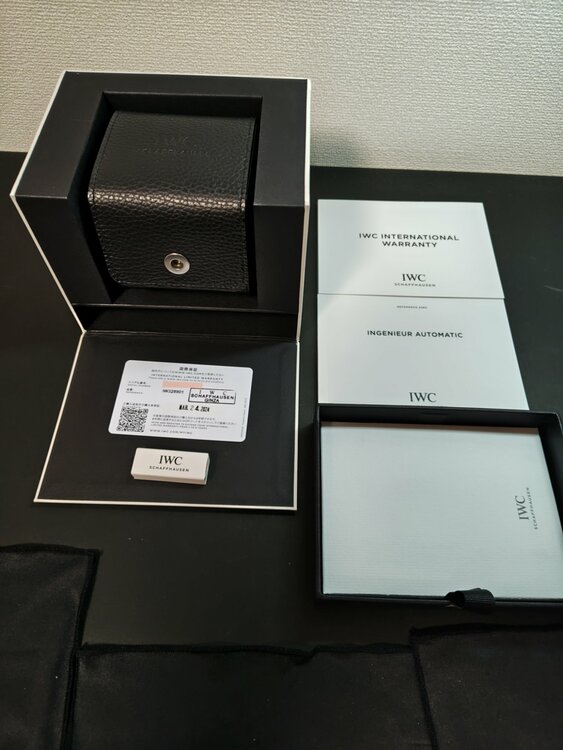 IWCインヂュニア・オートマティック 40（高級時計）の商品画像 - 査定依頼日：2026年1月9日 - 最高査定価格：1,250,000円