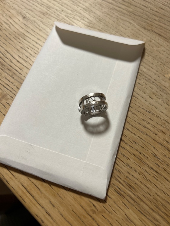 ティファニー　アトラスリング（宝石）の商品画像 - 査定依頼日：2025年6月4日 - 最高査定価格：100,000円