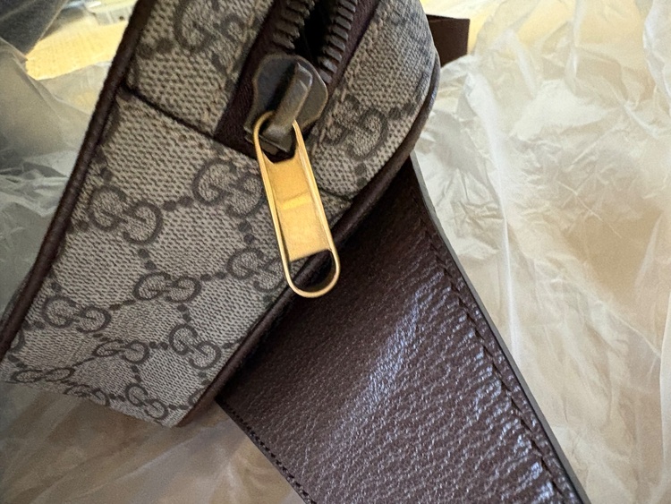 GUCCI ウエストポーチ（ブランドバッグ）の商品画像 - 査定依頼日：2026年4月4日 - 最高査定価格：60,000円