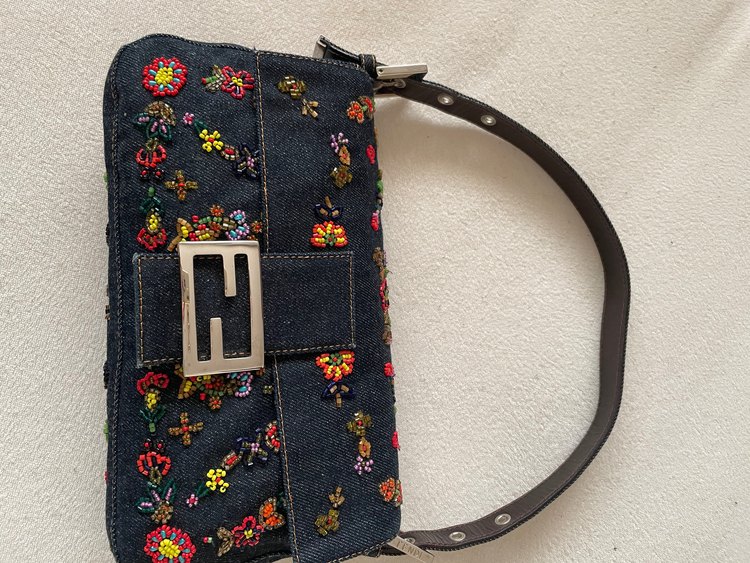 ミュゼットタンゴ（ブランドバッグ）の商品画像 - 査定依頼日：2022年8月22日 - 最高査定価格：72,000円