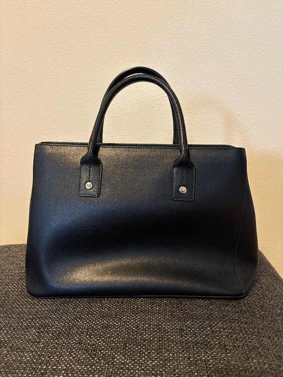 その他 フルラ （ブランドバッグ）の商品画像 - 査定依頼日：2025年3月9日 - 最高査定価格：5,000円