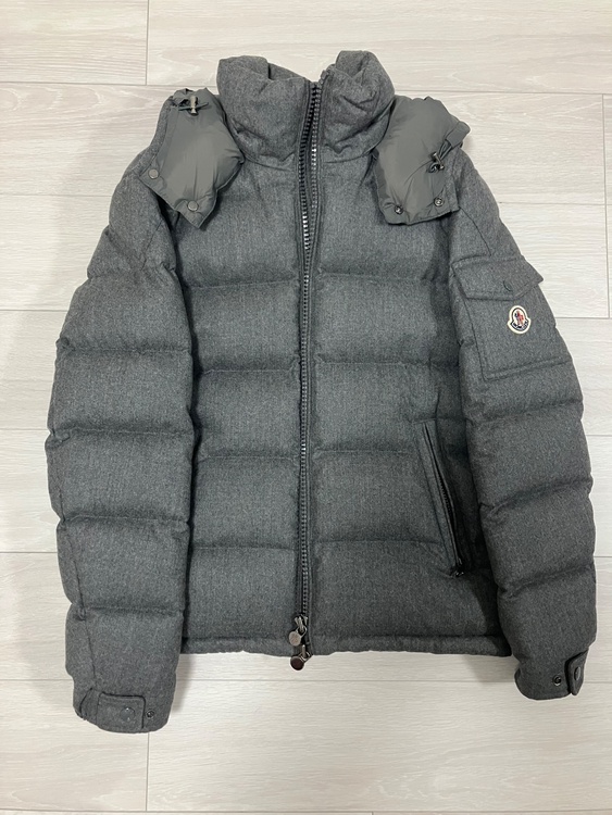 montgenevre giubbotto F20911A53700 54272（古着・ファッション）の商品画像 - 査定依頼日：2026年10月9日 - 最高査定価格：60,000円