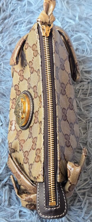 Gucci hysteria （ブランドバッグ）の商品画像 - 査定依頼日：2026年5月18日 - 最高査定価格：20,000円