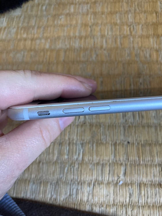 iPhone７難あり（スマホ）の商品画像 - 査定依頼日：2026年3月20日 - 最高査定価格：100,000円