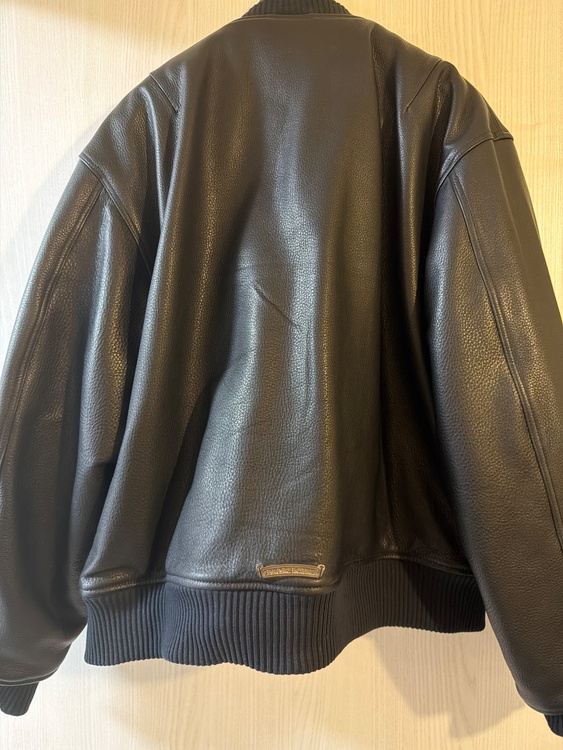 オン・ターゲット Mサイズ（古着・ファッション）の商品画像 - 査定依頼日：2025年12月20日 - 最高査定価格：1,250,000円