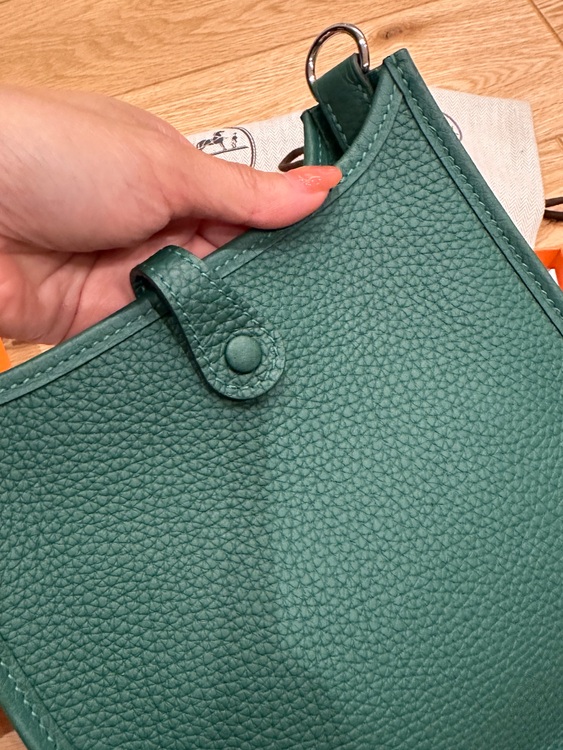 エルメス エブリン （ブランドバッグ）の商品画像 - 査定依頼日：2025年10月18日 - 最高査定価格：340,000円