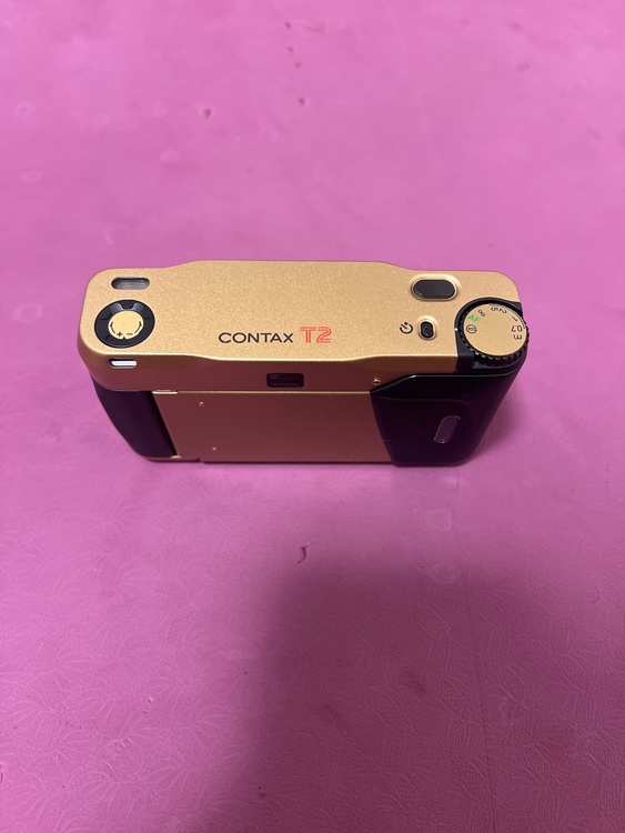 contax t2 ゴールド（カメラ）の商品画像 - 査定依頼日：2026年8月9日 - 最高査定価格：140,000円