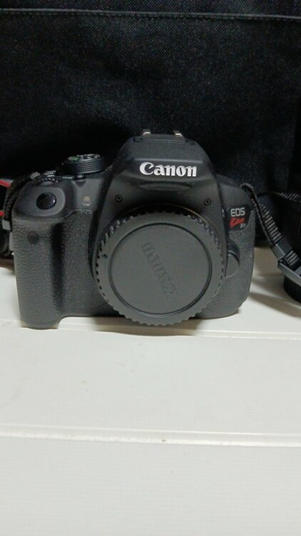 EOS Kiss X9i ボディ（カメラ）の商品画像 - 査定依頼日：2026年9月14日 - 最高査定価格：40,000円