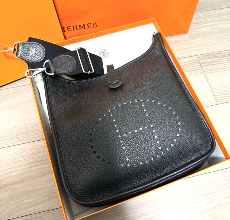 エルメス エブリン （ブランドバッグ）の商品画像 - 査定依頼日：2025年7月27日 - 最高査定価格：550,000円