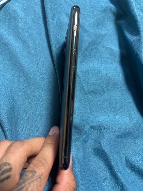 iPhone11 Pro 256GB SIMフリー（スマホ）の商品画像 - 査定依頼日：2026年2月25日 - 最高査定価格：25,000円