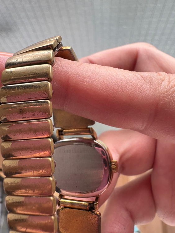 ロンジン時計（高級時計）の商品画像 - 査定依頼日：2025年9月21日 - 最高査定価格：35,000円