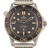 オメガ シーマスターダイバー300M･007エディション TI（高級時計）の商品画像 - 査定依頼日：2026年7月16日 - 最高査定価格：1,200,000円