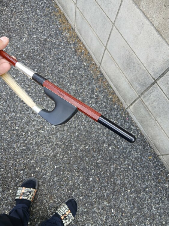 コントラバス弓（ピアノ・楽器・PA機材）の商品画像 - 査定依頼日：2026年7月8日 - 最高査定価格：2,000円