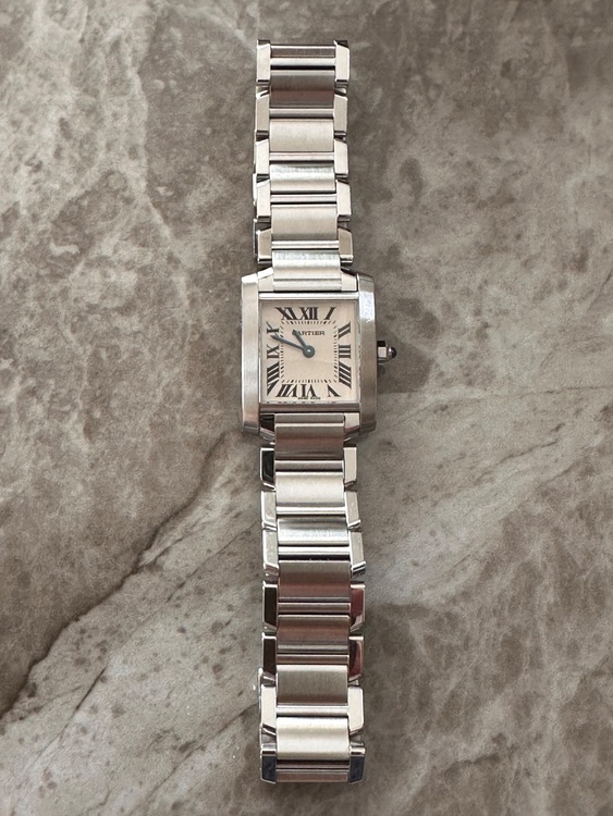 カルティエ タンク CRW51008Q（高級時計）の商品画像 - 査定依頼日：2026年2月3日 - 最高査定価格：365,000円