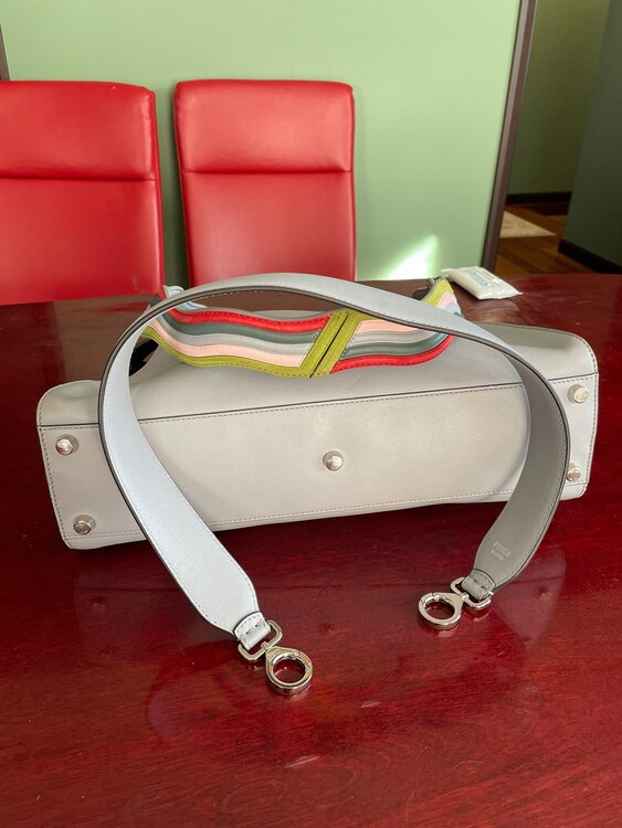 フェンディ  （ブランドバッグ）の商品画像 - 査定依頼日：2025年1月9日 - 最高査定価格：120,000円