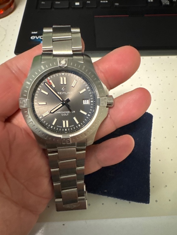 ブライトリング その他 （高級時計）の商品画像 - 査定依頼日：2025年8月28日 - 最高査定価格：300,000円