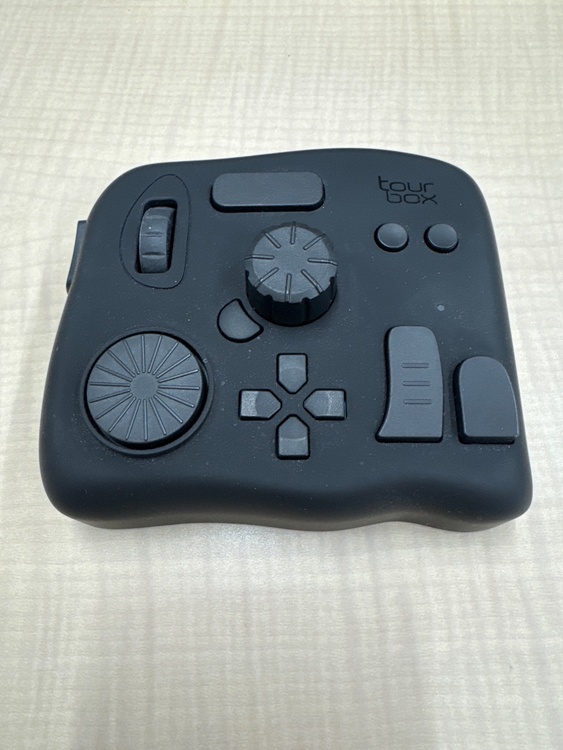 tour box neo（カメラ）の商品画像 - 査定依頼日：2026年1月27日 - 最高査定価格：7,000円