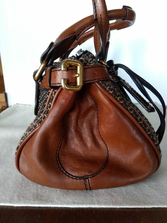 その他 クロエ （ブランドバッグ）の商品画像 - 査定依頼日：2025年6月30日 - 最高査定価格：35,000円