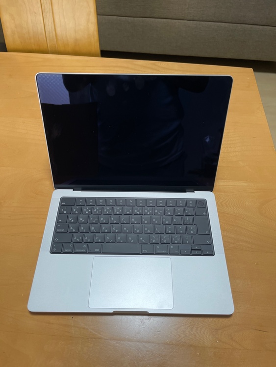 14インチMacBook pro（PC・タブレット）の商品画像 - 査定依頼日：2026年7月18日 - 最高査定価格：178,100円