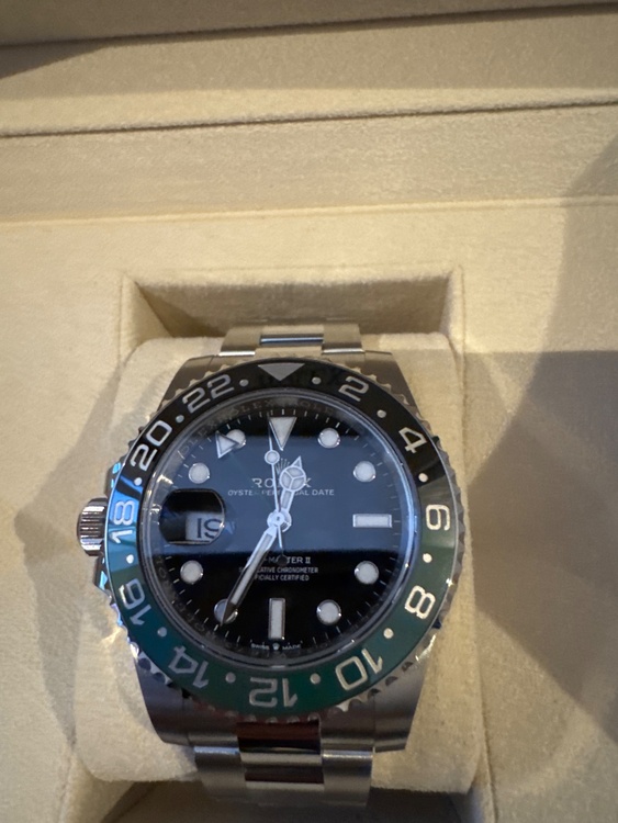 GMTマスター2レフティ（オイスター）（高級時計）の商品画像 - 査定依頼日：2026年3月8日 - 最高査定価格：2,600,000円