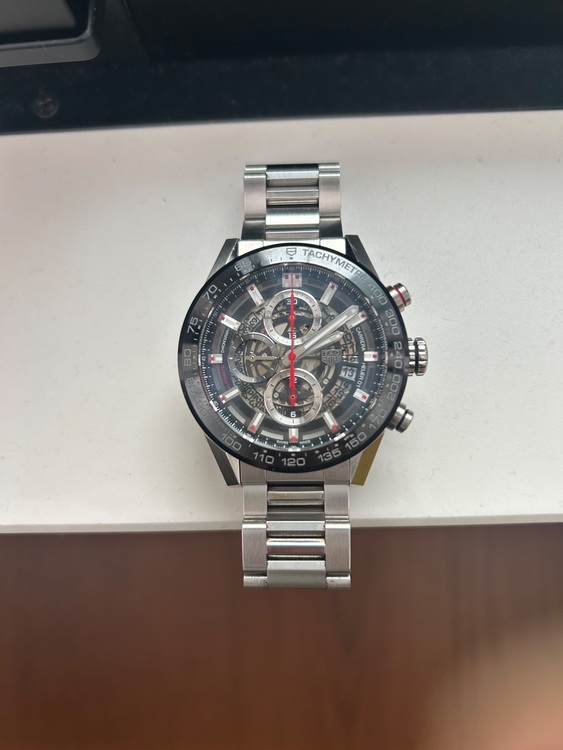 タグホイヤー カレラ car20（高級時計）の商品画像 - 査定依頼日：2025年10月26日 - 最高査定価格：350,000円