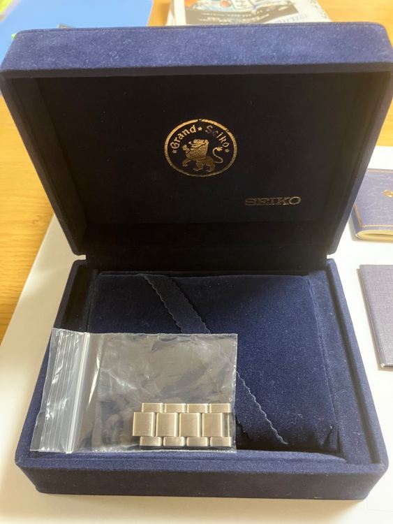 セイコー グランドセイコー SBGA01（高級時計）の商品画像 - 査定依頼日：2025年8月24日 - 最高査定価格：280,000円