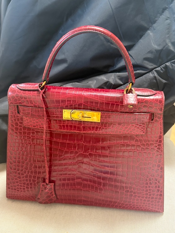 エルメス ケリー （ブランドバッグ）の商品画像 - 査定依頼日：2026年4月20日 - 最高査定価格：3,200,000円