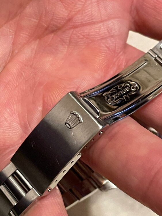 ロレックス パーペチュアルデイト （高級時計）の商品画像 - 査定依頼日：2025年1月17日 - 最高査定価格：300,000円