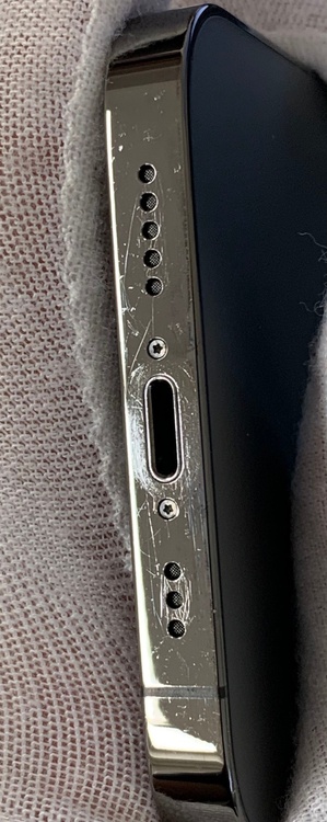 iPhone iPhone 12 Pro 256GB docomo（スマホ）の商品画像 - 査定依頼日：2026年6月17日 - 最高査定価格：15,000円