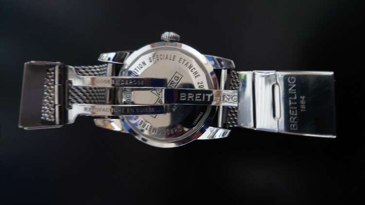 ブライトリング スーパーオーシャン A172C34OCA（高級時計）の商品画像 - 査定依頼日：2025年4月3日 - 最高査定価格：380,000円