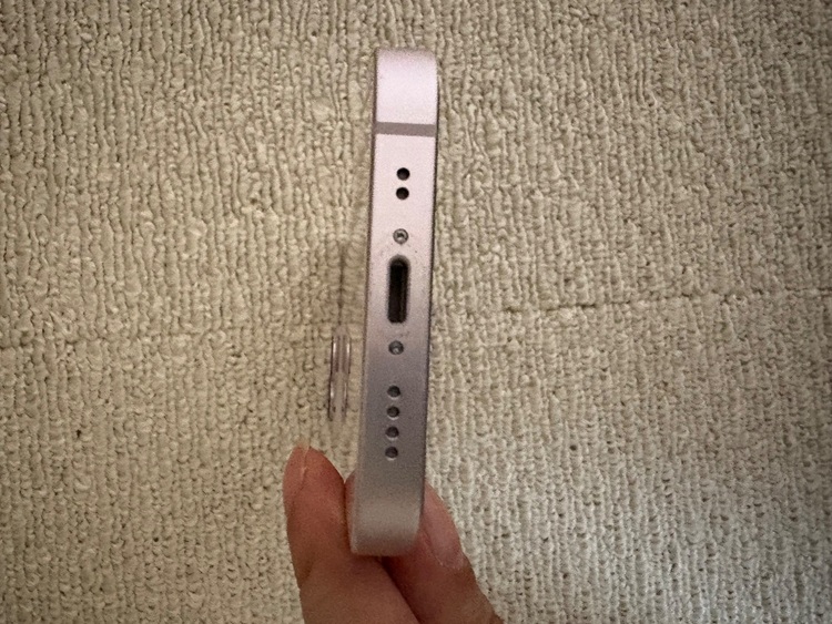 MLJF3J/A（スマホ）の商品画像 - 査定依頼日：2025年7月26日 - 最高査定価格：38,000円