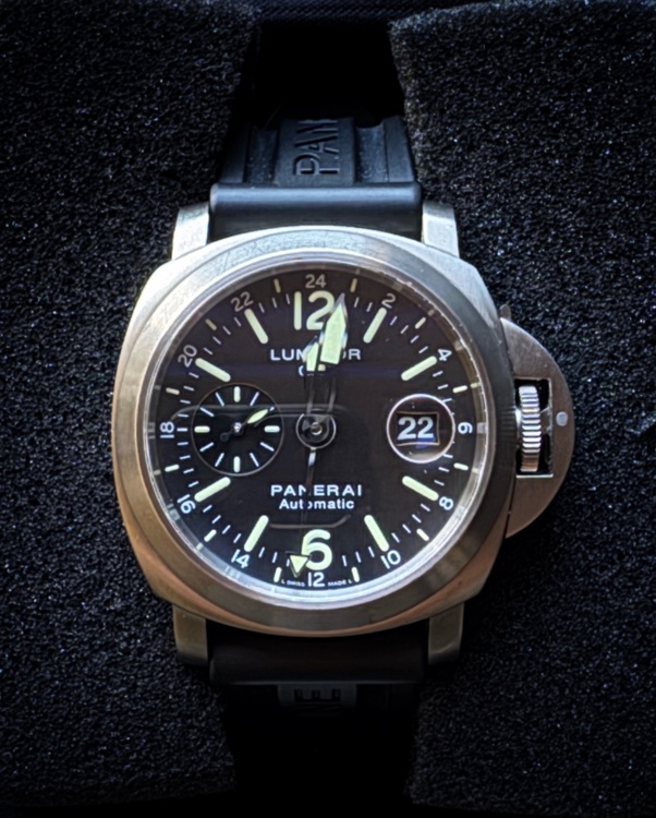 LUMINOR GMT OP6555（高級時計）の商品画像 - 査定依頼日：2025年11月23日 - 最高査定価格：480,000円