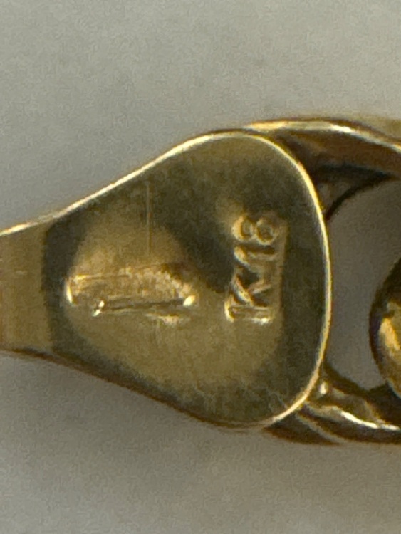 ブレスレット（金・貴金属）の商品画像 - 査定依頼日：2025年9月17日 - 最高査定価格：130,000円