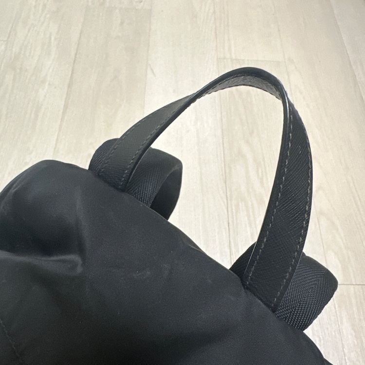 プラダ  （ブランドバッグ）の商品画像 - 査定依頼日：2025年7月29日 - 最高査定価格：40,000円