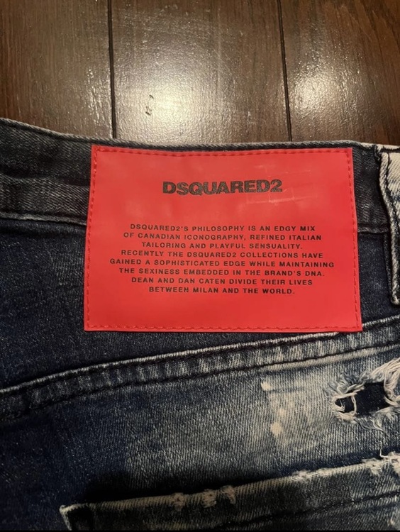 DSQUARED2 スキニーデニム（古着・ファッション）の商品画像 - 査定依頼日：2026年6月7日 - 最高査定価格：5,000円