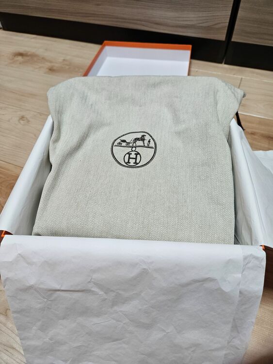 25（ブランドバッグ）の商品画像 - 査定依頼日：2025年7月12日 - 最高査定価格：2,750,000円