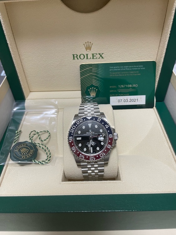 126710BLRO（高級時計）の商品画像 - 査定依頼日：2025年6月16日 - 最高査定価格：3,200,000円