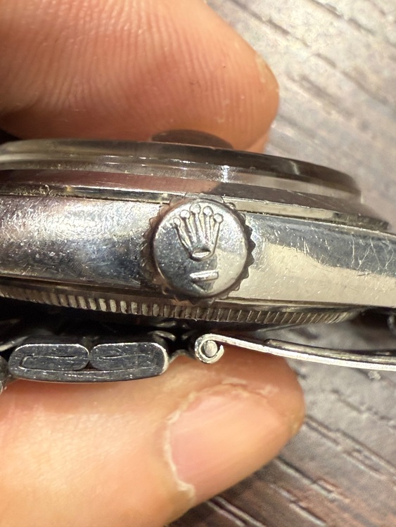 ロレックス その他 11500　オイスターパーペチュアルデイト（高級時計）の商品画像 - 査定依頼日：2025年6月16日 - 最高査定価格：300,000円