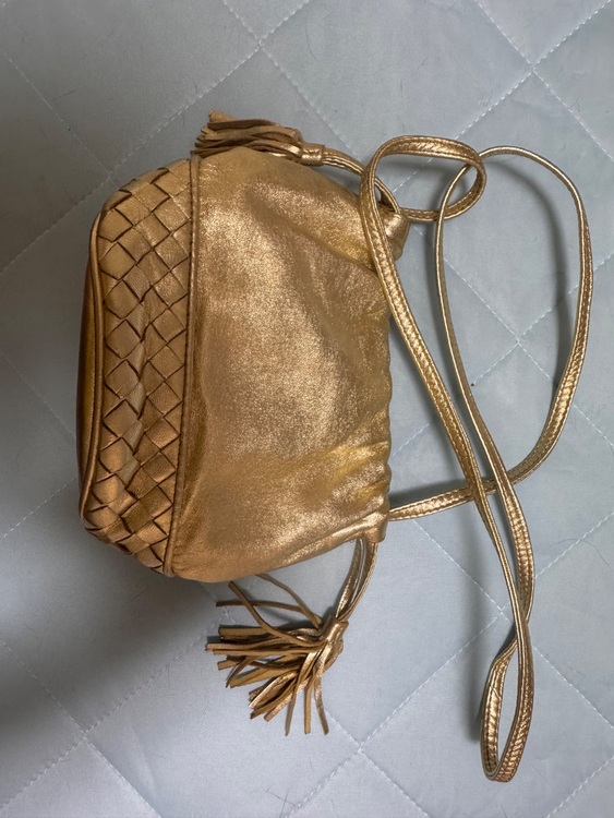 ボッテガ・ヴェネタ  （ブランドバッグ）の商品画像 - 査定依頼日：2025年7月4日 - 最高査定価格：20,000円