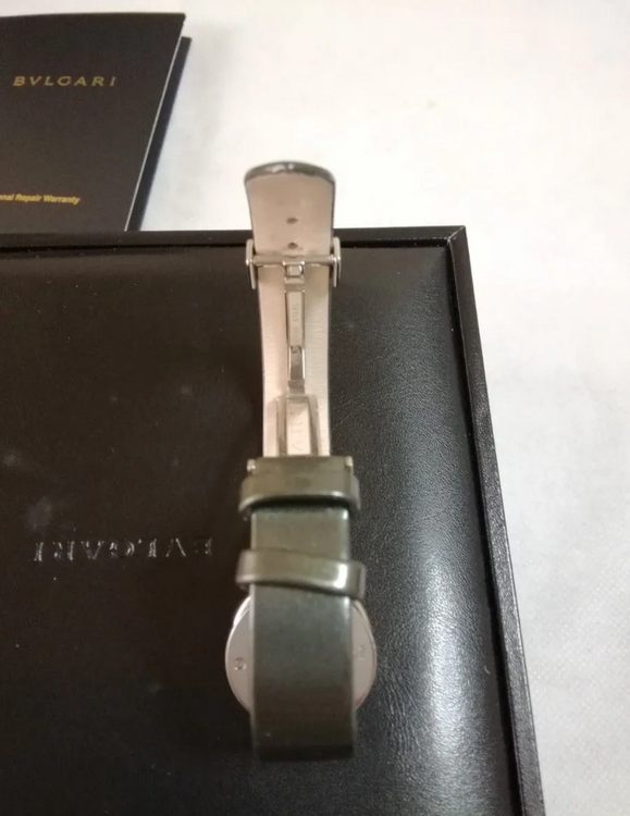 BVLGARI　ビーゼロワン　ブルーシェルダイヤモンド（高級時計）の商品画像 - 査定依頼日：2025年1月23日 - 最高査定価格：40,000円