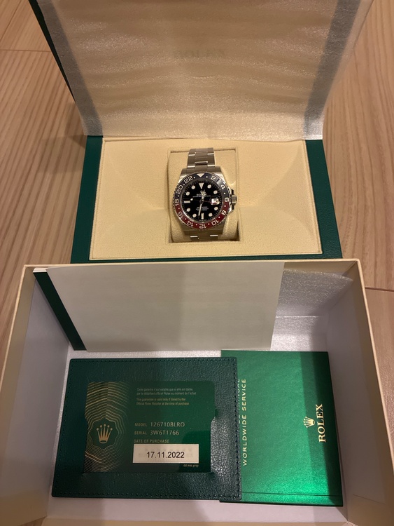 ロレックス GMTマスター 126710BLR（高級時計）の商品画像 - 査定依頼日：2026年1月24日 - 最高査定価格：3,300,000円