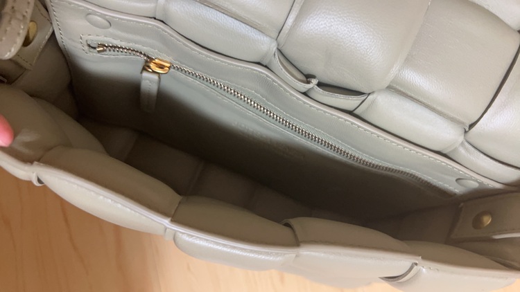 ボッテガ・ヴェネタ  （ブランドバッグ）の商品画像 - 査定依頼日：2025年7月5日 - 最高査定価格：140,000円