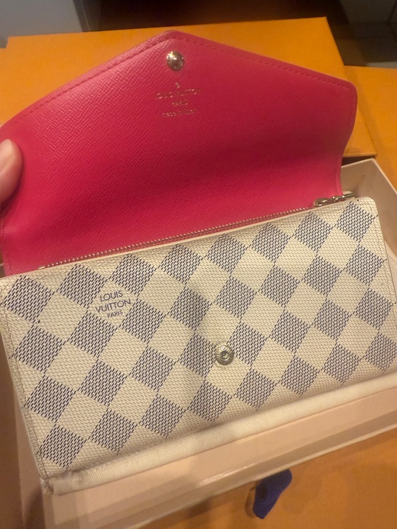 ルイ・ヴィトン N60476 ダミエ・スタッズ/ローズ・バレリーヌ ポルトフォイ（ブランド財布・小物）の商品画像 - 査定依頼日：2025年8月4日 - 最高査定価格：20,000円