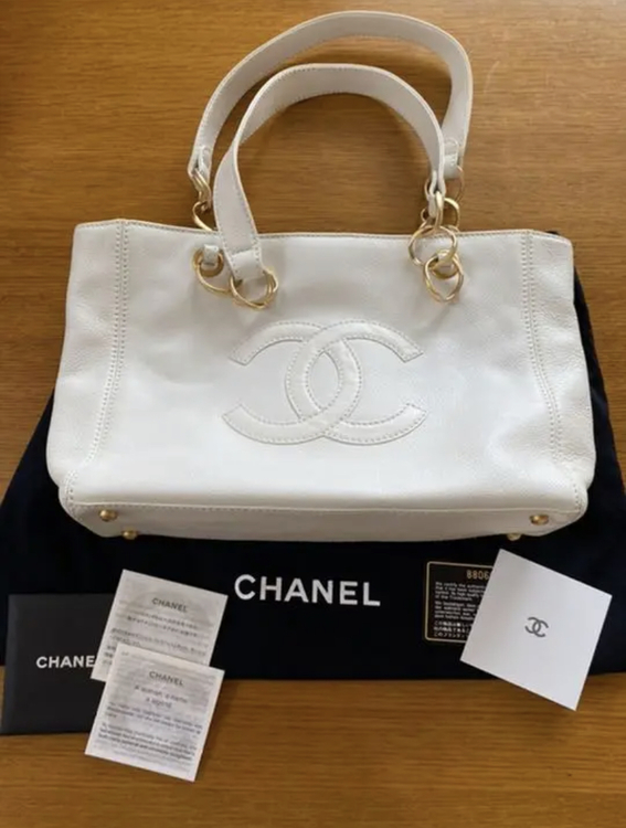 キャビアスキン　トートバッグ（ブランドバッグ）の商品画像 - 査定依頼日：2021年10月21日 - 最高査定価格：140,000円