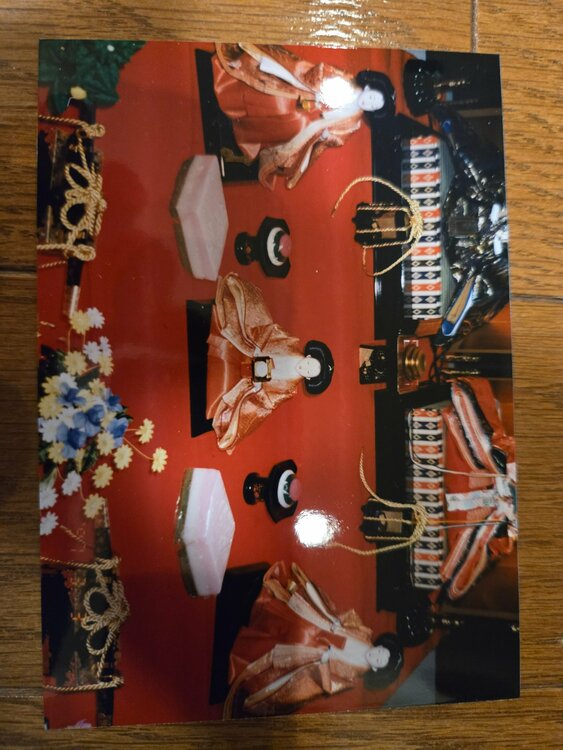 東玉の雛人形・三段飾り（美術品・骨董品）の商品画像 - 査定依頼日：2026年5月27日 - 最高査定価格：5,000円