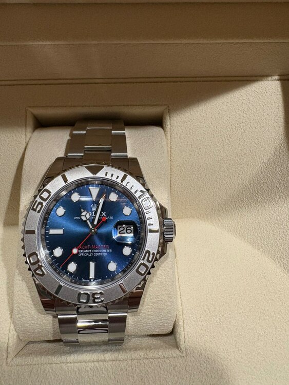 ロレックス ヨットマスター 12662（高級時計）の商品画像 - 査定依頼日：2025年4月6日 - 最高査定価格：2,280,000円