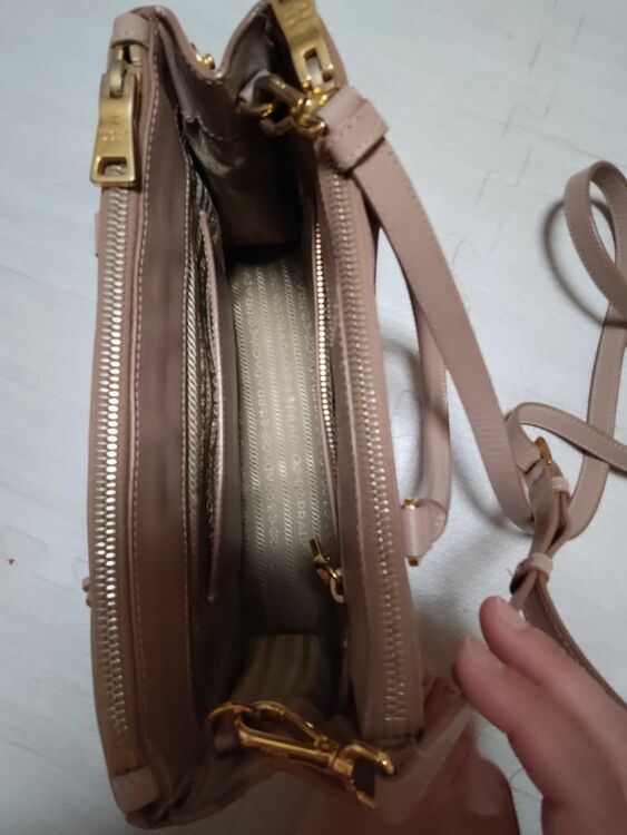 ガレリア？ミニバッグ（ブランドバッグ）の商品画像 - 査定依頼日：2025年9月16日 - 最高査定価格：23,000円